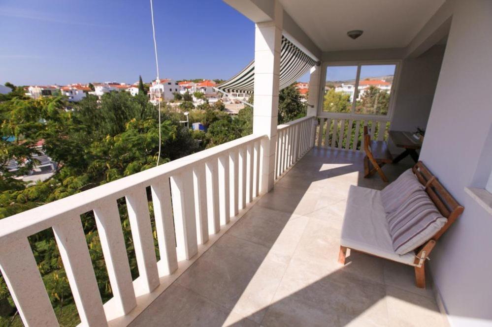 Apartments Luka Rogoznica  Buitenkant foto